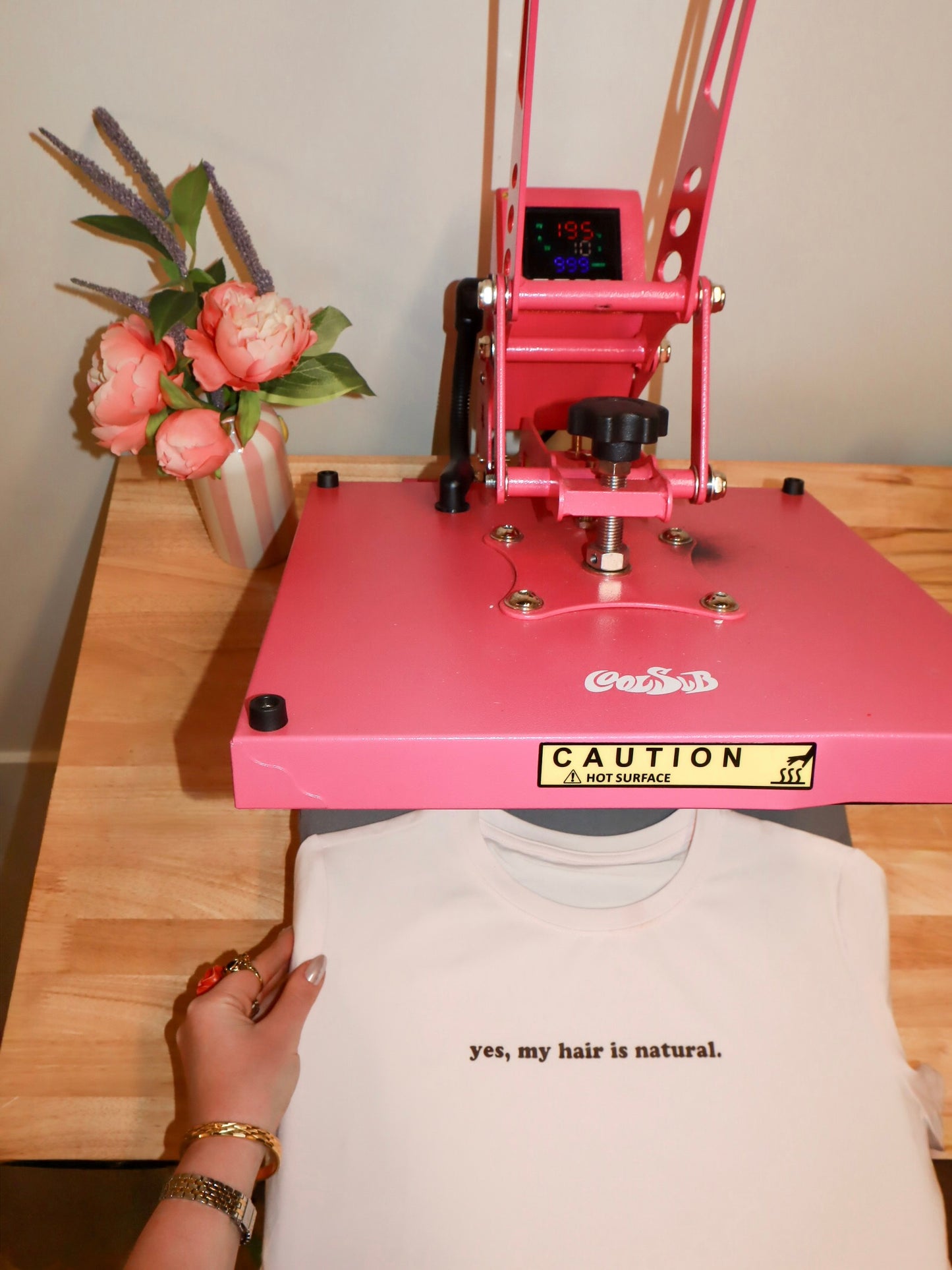 the 'yes, my hair is natural' baby tee