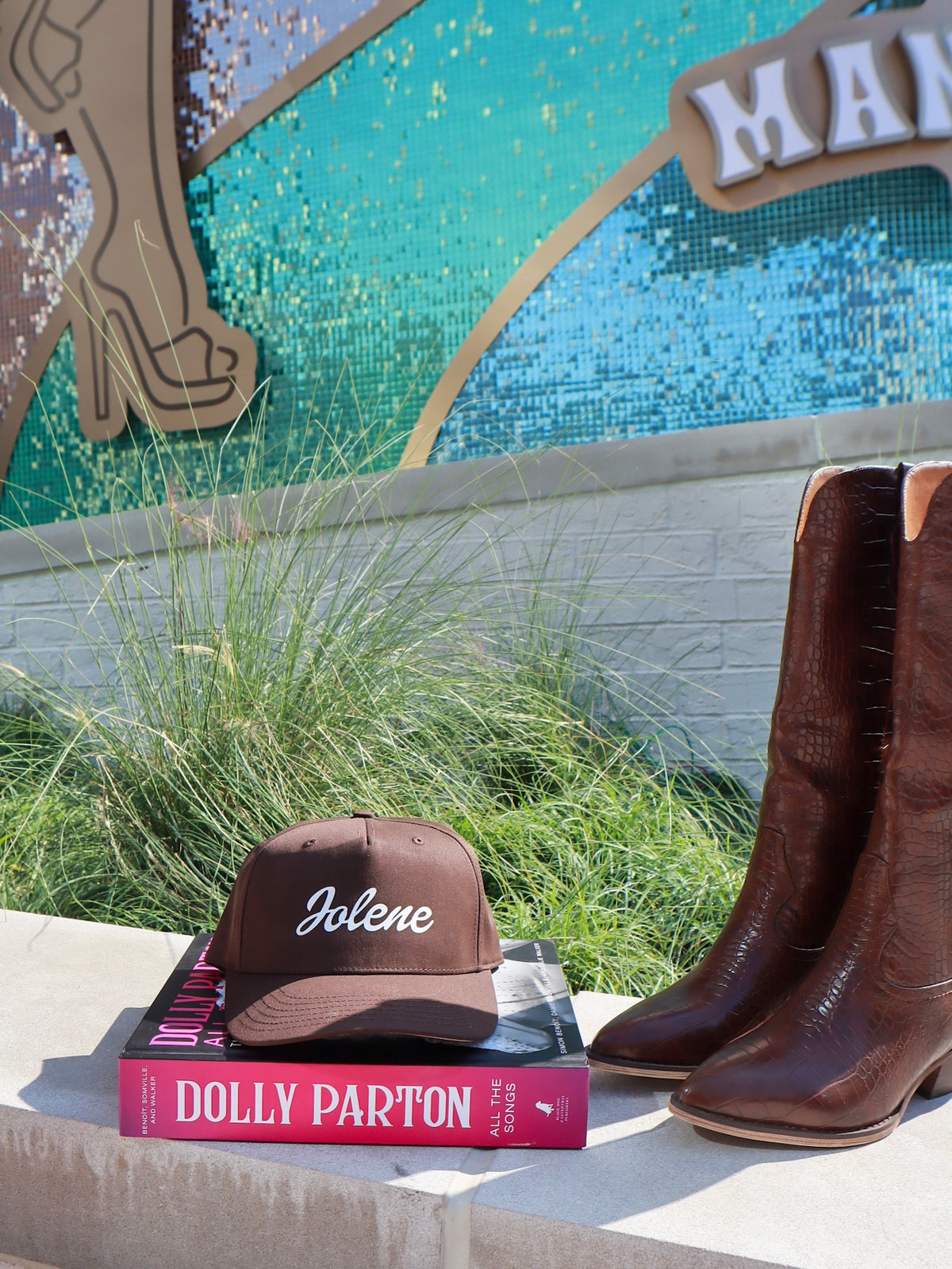 the 'Jolene' cap