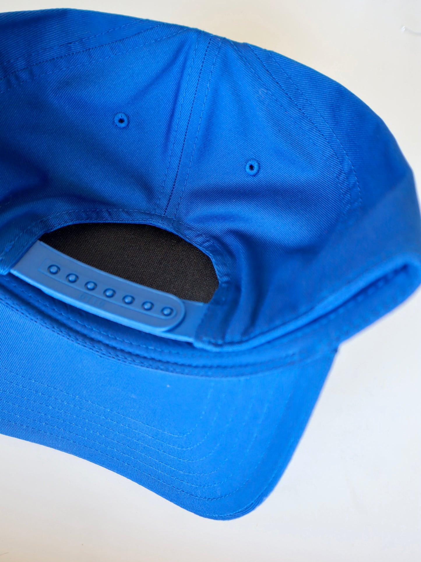 the 'move! im ginger' trucker